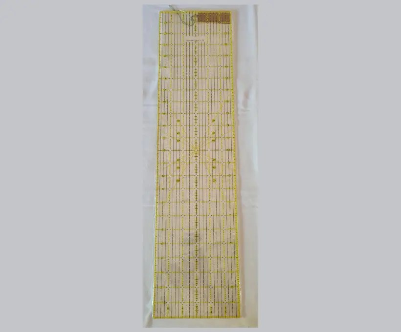Quilting Ruler 6x24 Inch Beaute Quilt Fabrics