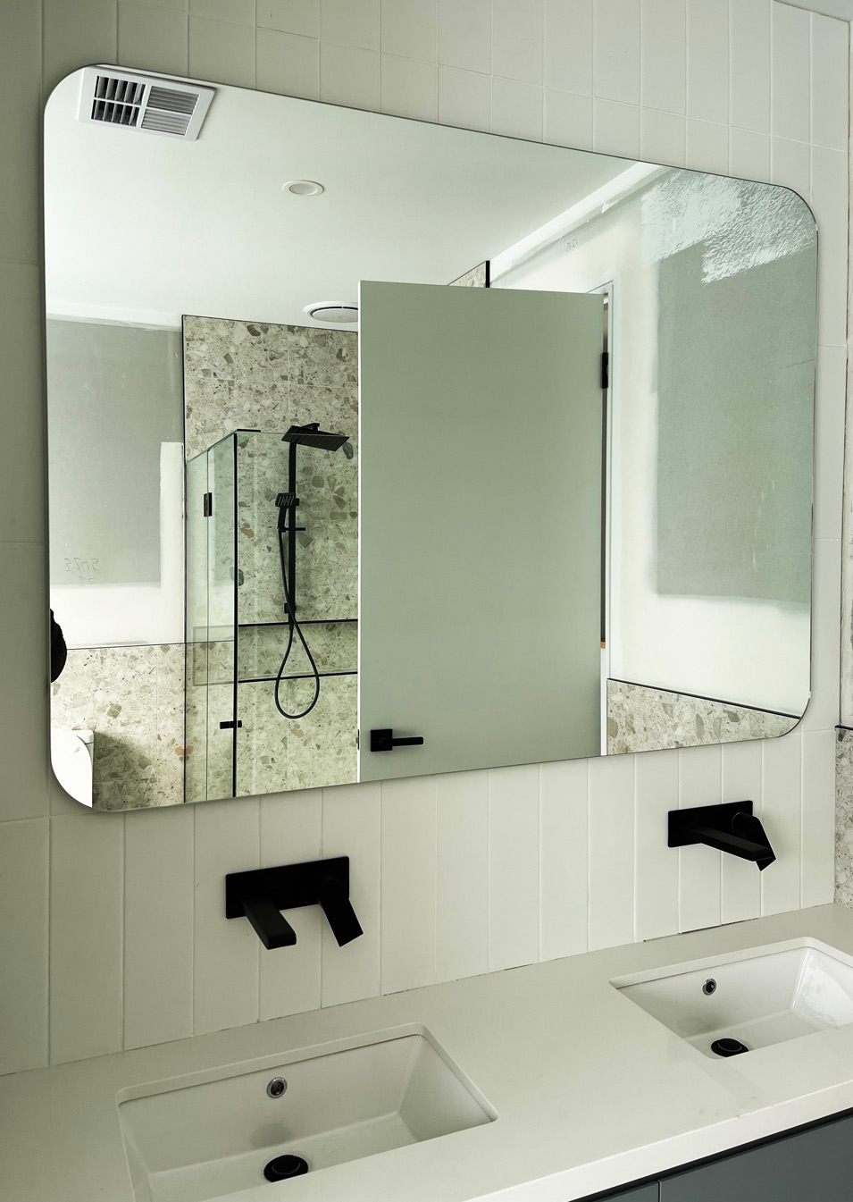 Beautiful mirrors Bathroom Mirrors Melbourne Malvern .. Medicine