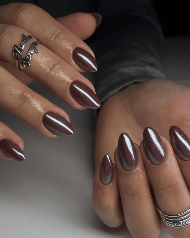 35 Stunning Nude Chrome Nails: Guide To Elegant Nail Art