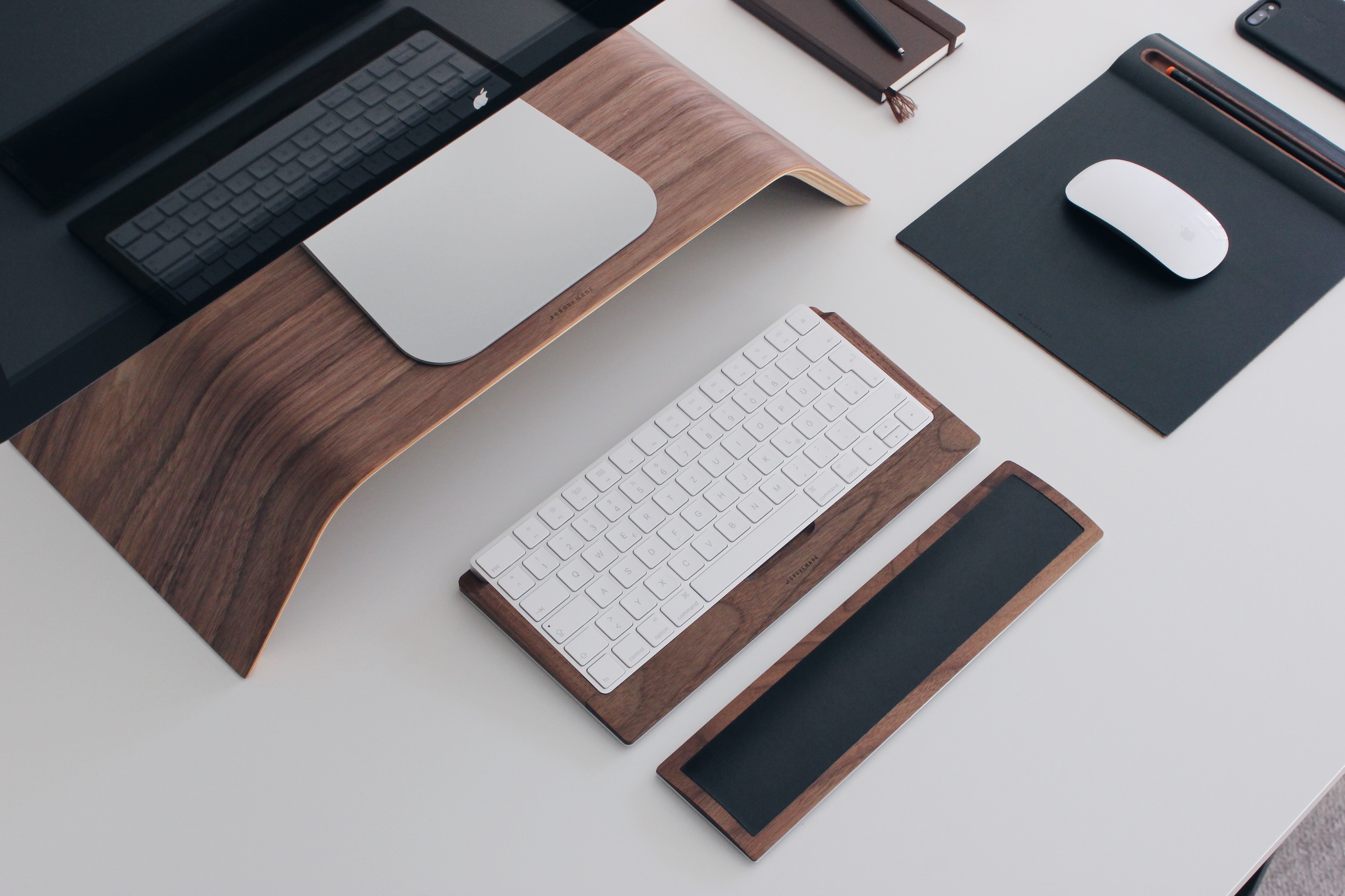 Grovemade Leather Mouse Pad ペントレイ blog.knak.jp