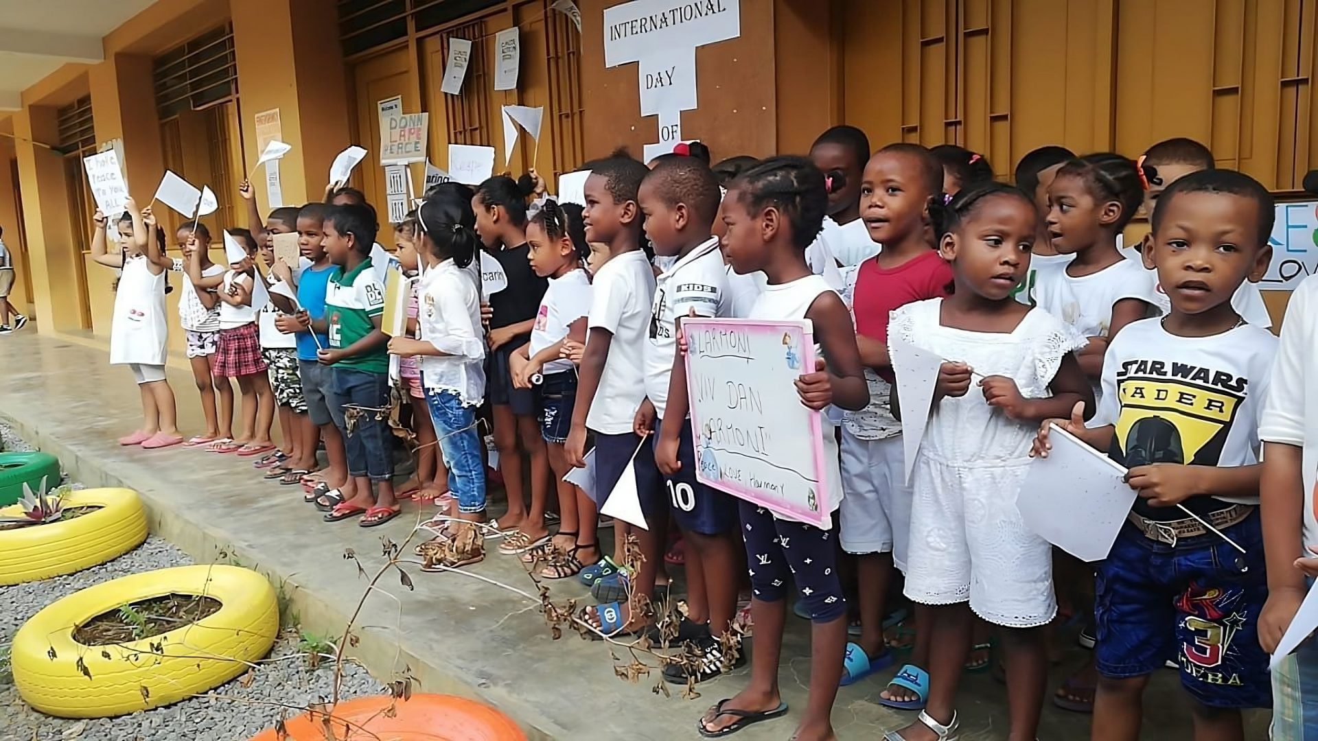 Home Beau Vallon Primary School