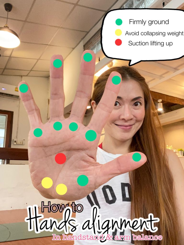 How to hands alignment การวางมือ ในการฝึกโยคะ หรือแฮนด์แสตนด์ช่วยลดการ