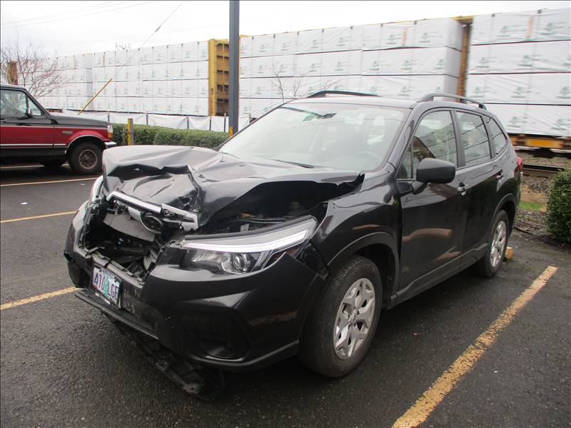 Before and After photos Beaverton Auto Body and Paint