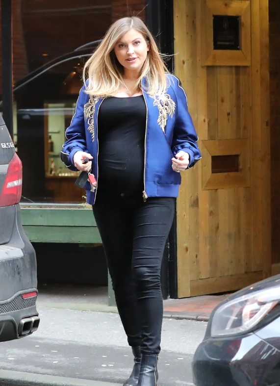 Fans Are Surprised by This Former Model’s Latest Look What Does She