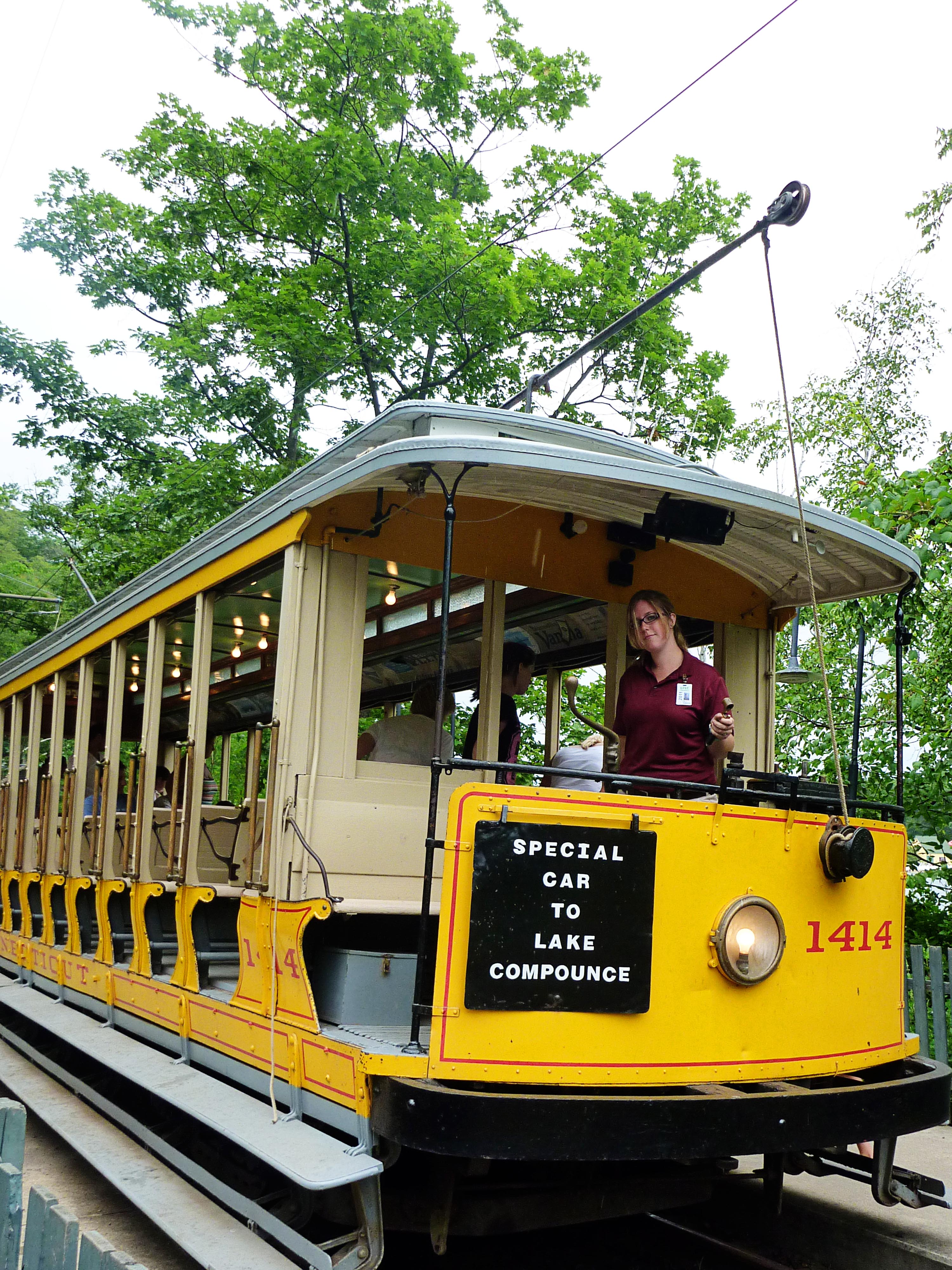 Lake Compounce Win A Family 4Pack of Tickets! bebehblog