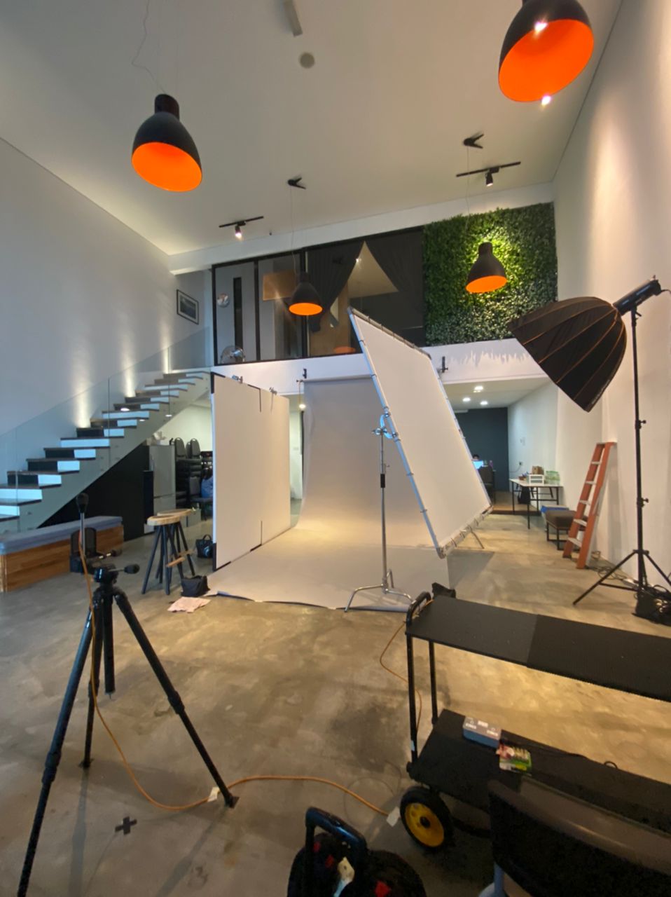 studio rental Bebe Photography