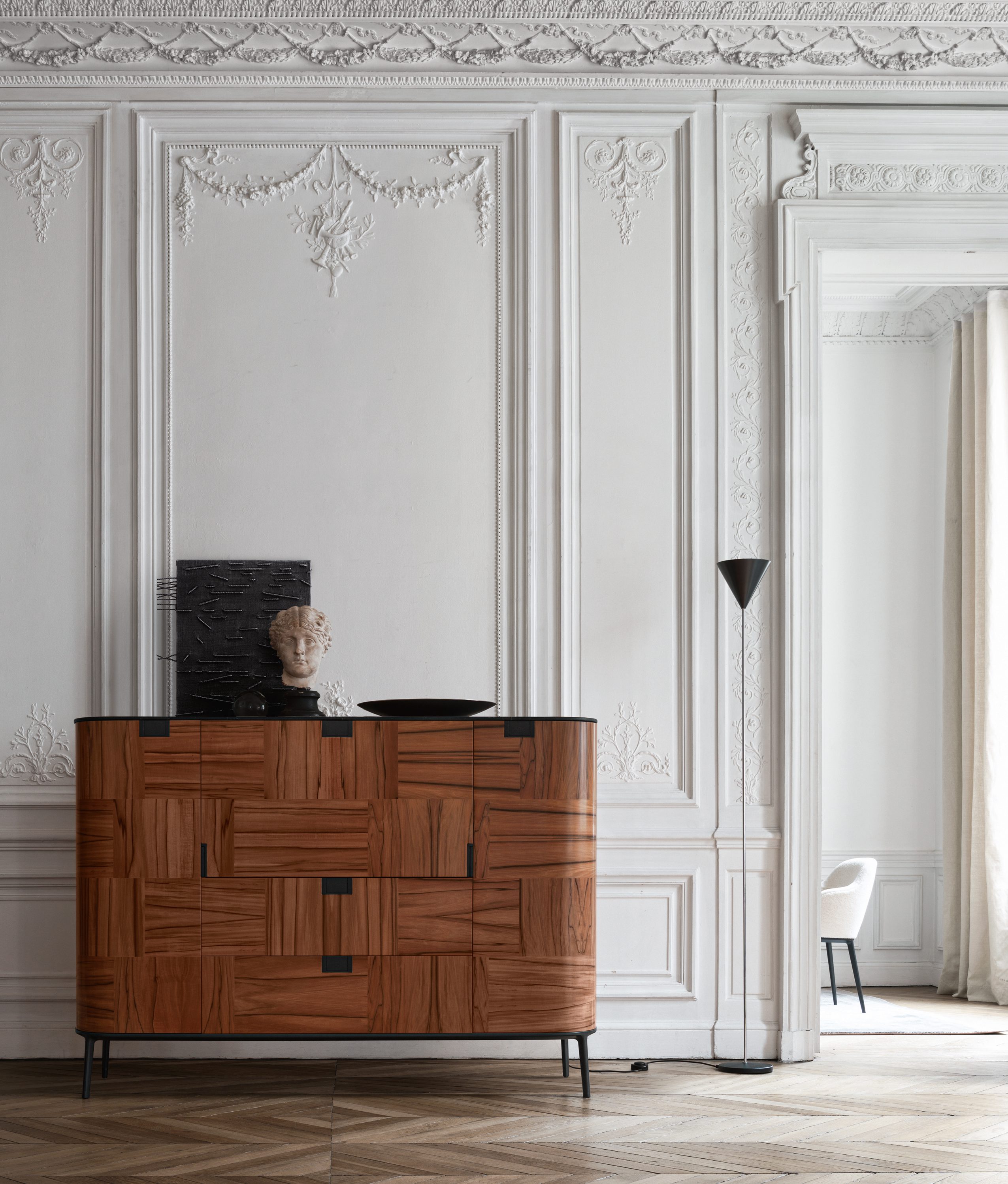 Tesaurus B&B Italia Manila