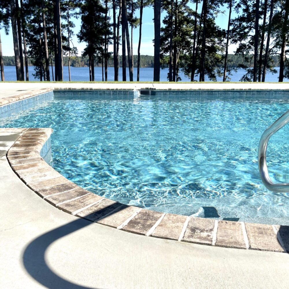 Keg Creek Pool B.E.C. Custom Homes