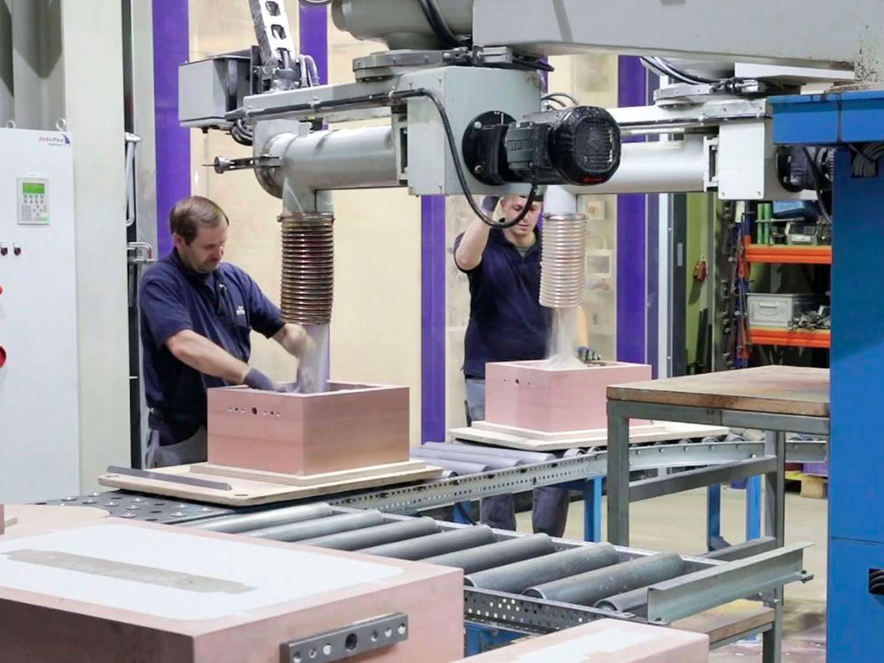 Prototype Castings Dump Core Manufacturing BECKER GmbH CADCAMCAST