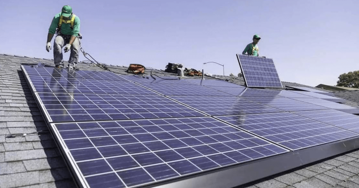 “Mixed Messaging on Solar Panels Penalizes Florida Homeowners Seeking