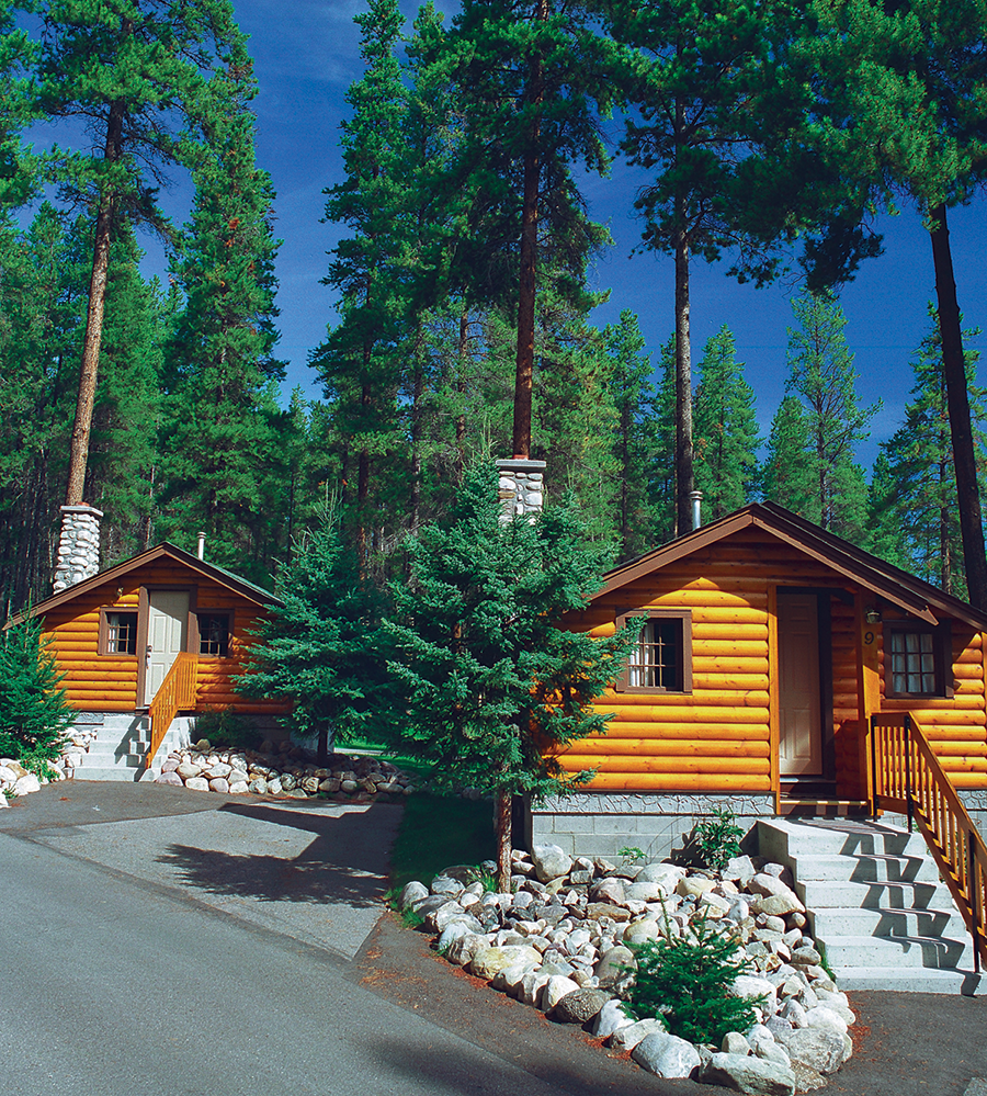 cabinsoutside Beckers Chalets Jasper