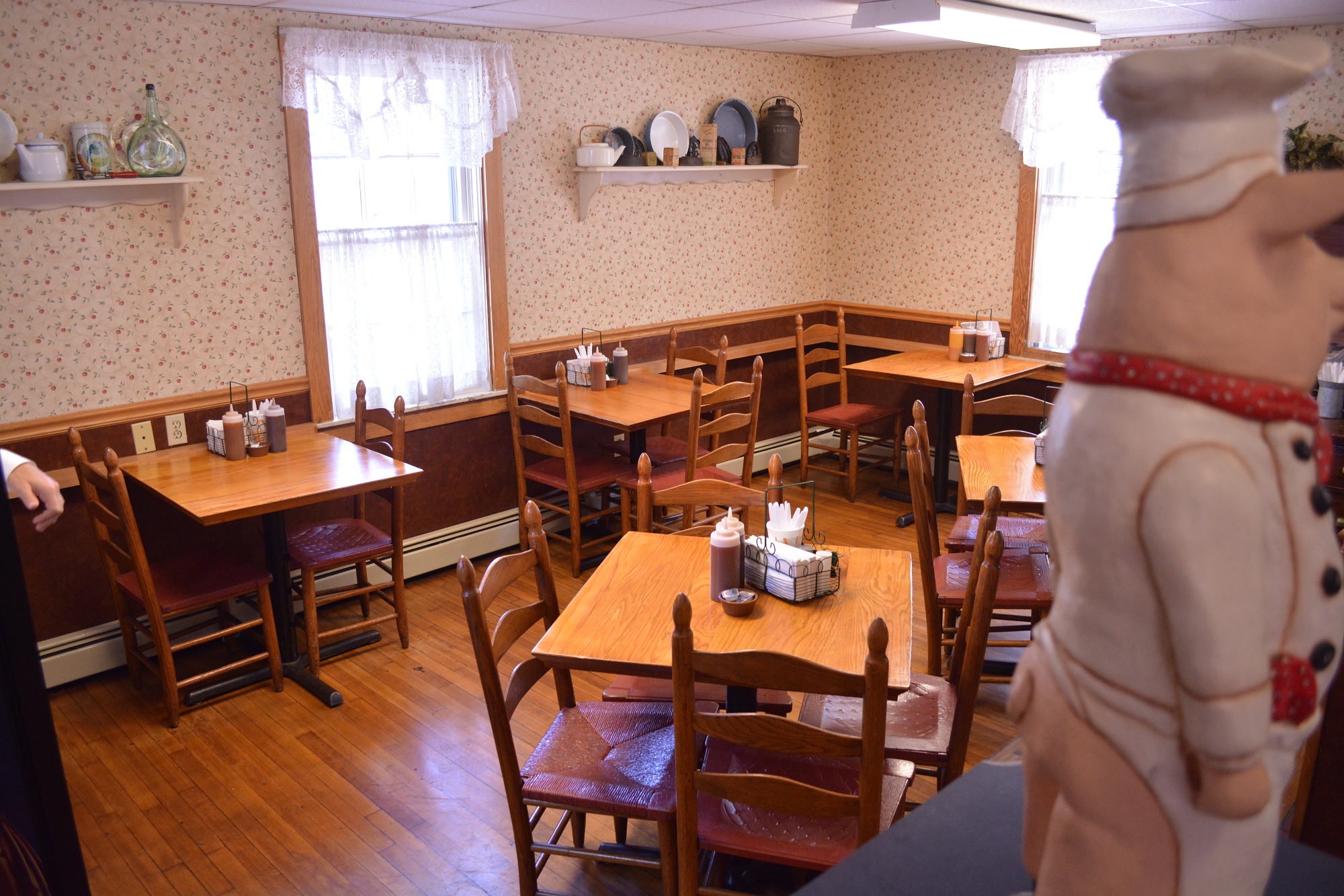 sld1a Becky's BBQBecky's BBQ