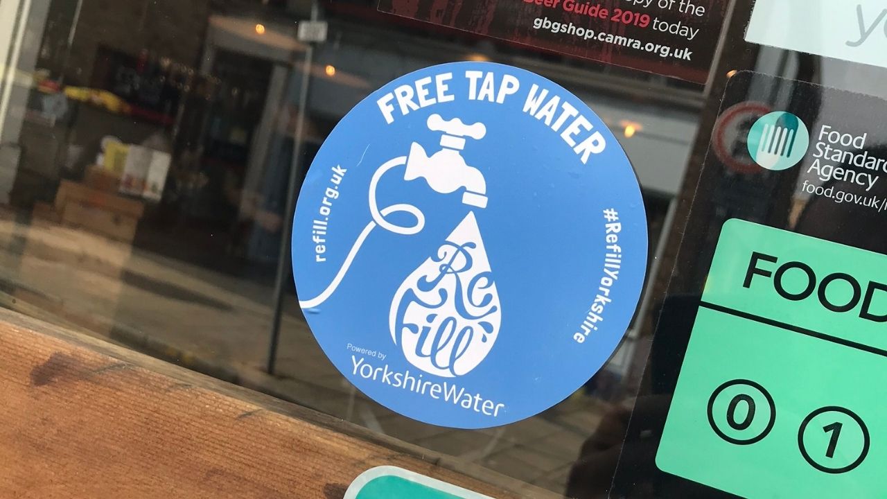 How to refill your water bottle for free Be Clever With Your Cash