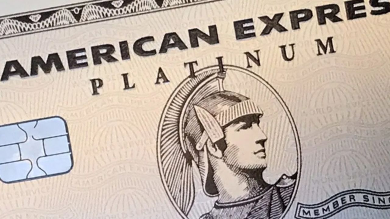 How to stack Amex Platinum offers to make £450 & get free travel