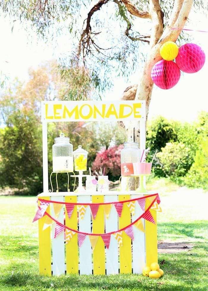 Lemonade party! becoration