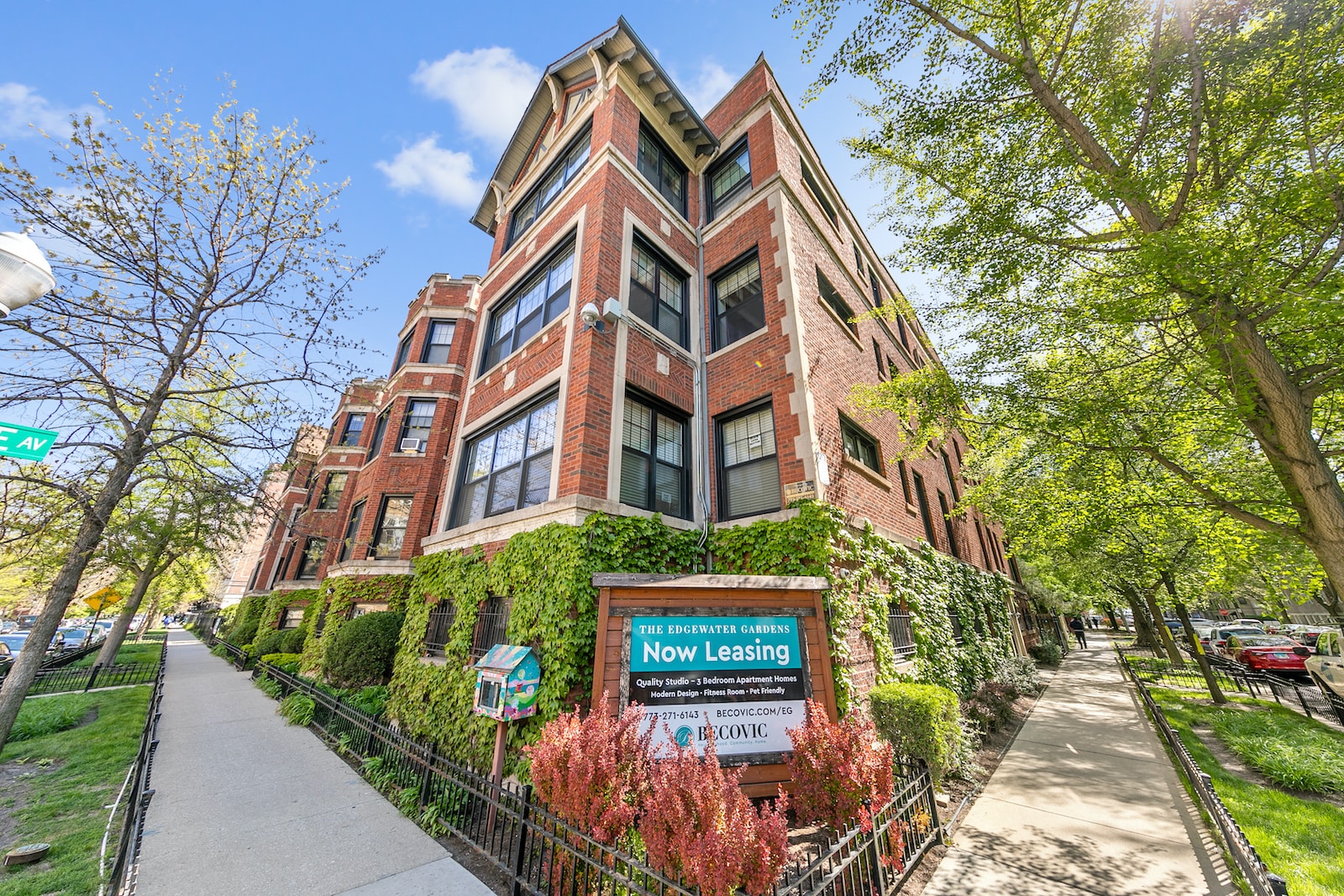 The Edgewater Gardens Becovic Chicago North Side Apartments