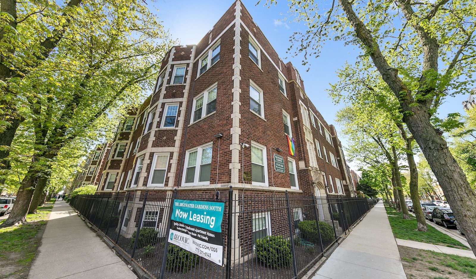 The Edgewater Gardens South Becovic Chicago North Side Apartments