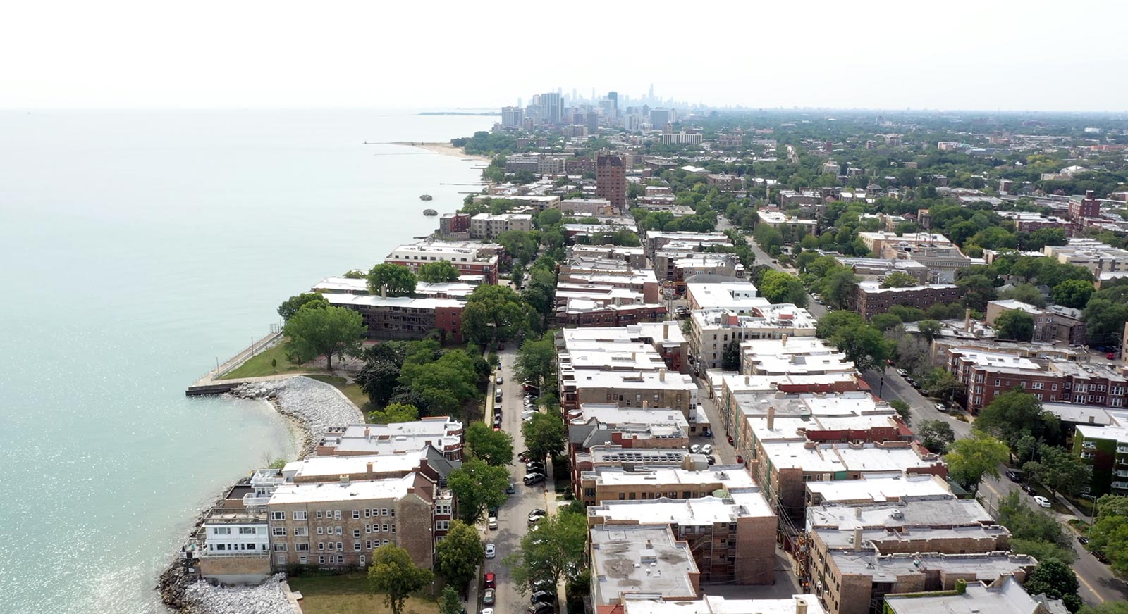 Eastlake Terrace Becovic Chicago North Side Apartments