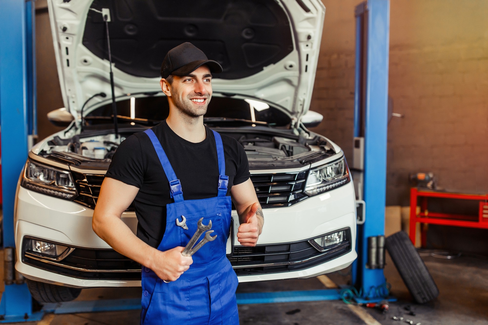 Bedford Autopoint - MOT, Tyes And Car Repairs