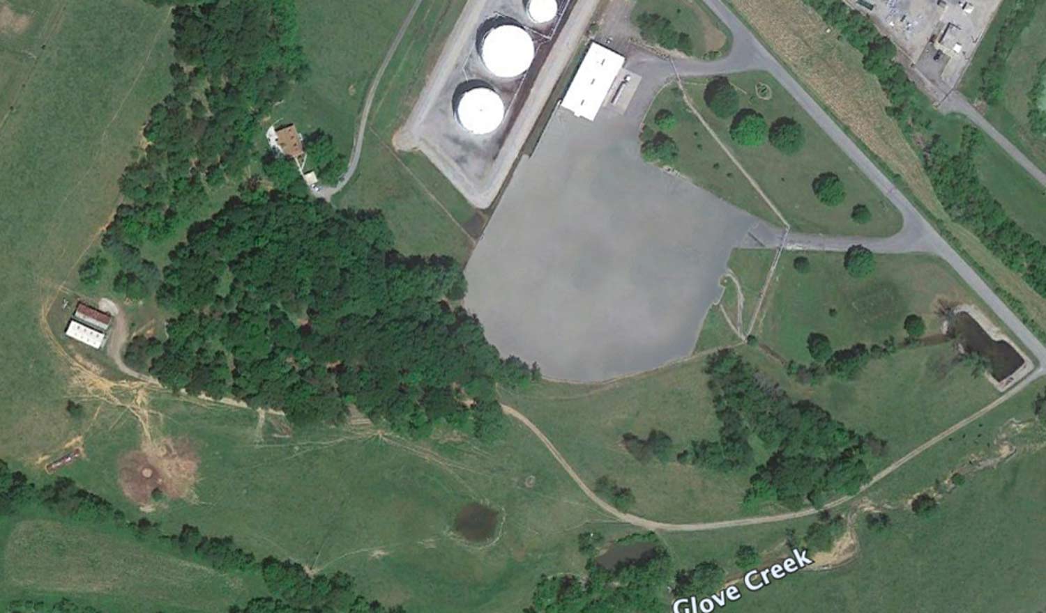 7,200 SF office and warehouse space in Montvale Bedford County