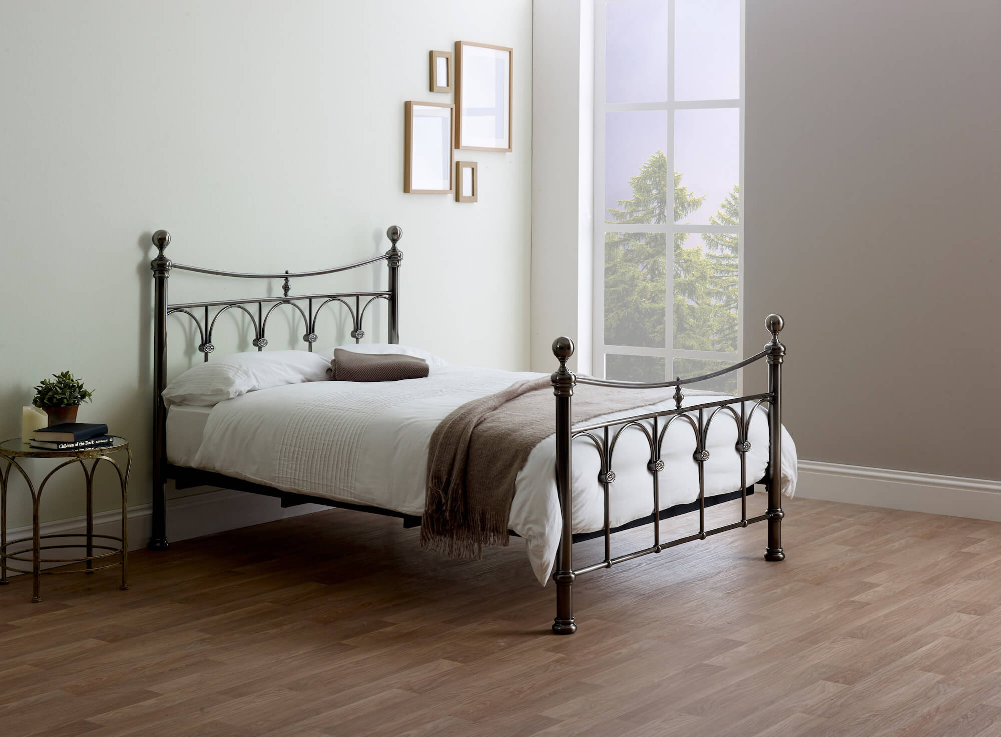Mercer Metal Bed Frame Bedknobs