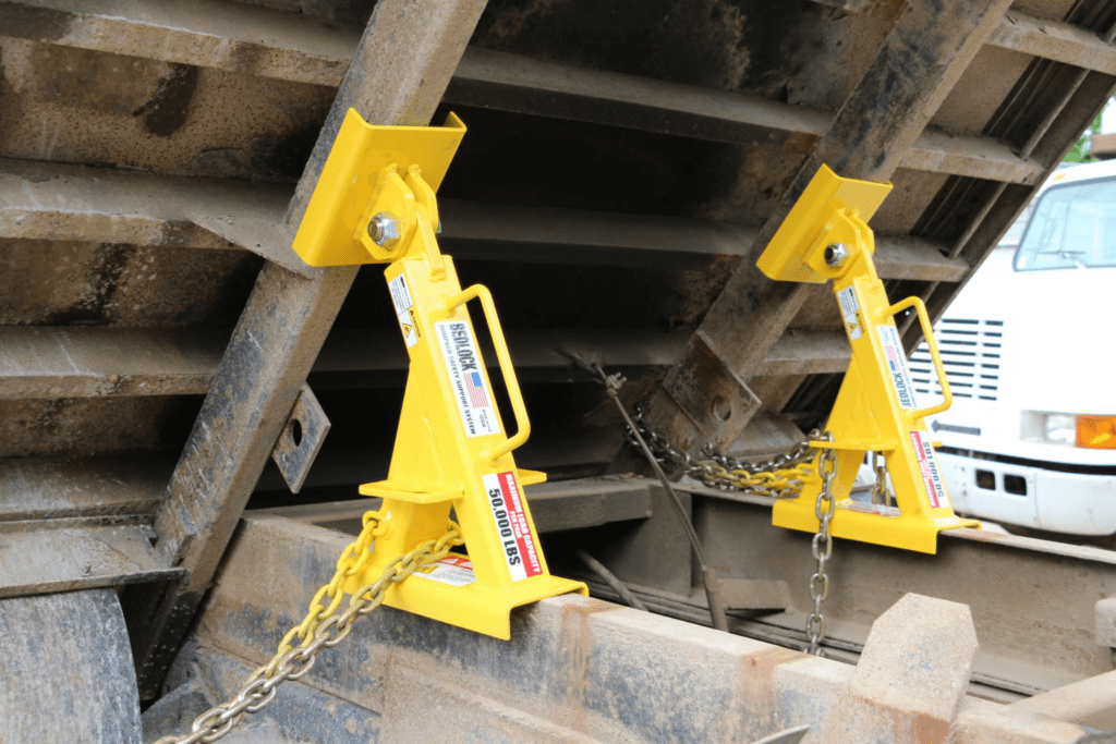 Insights into Professional Truck Safety Equipment BedLock Safety
