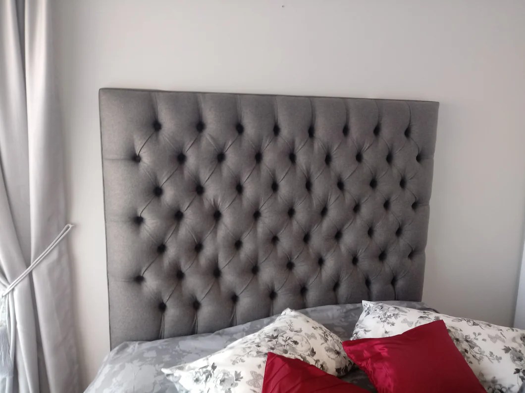 Freestanding Button Headboard bedmecca