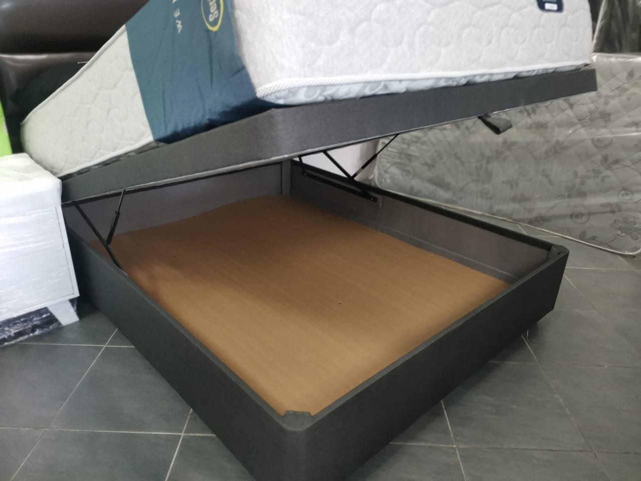 Box Base Bed Square