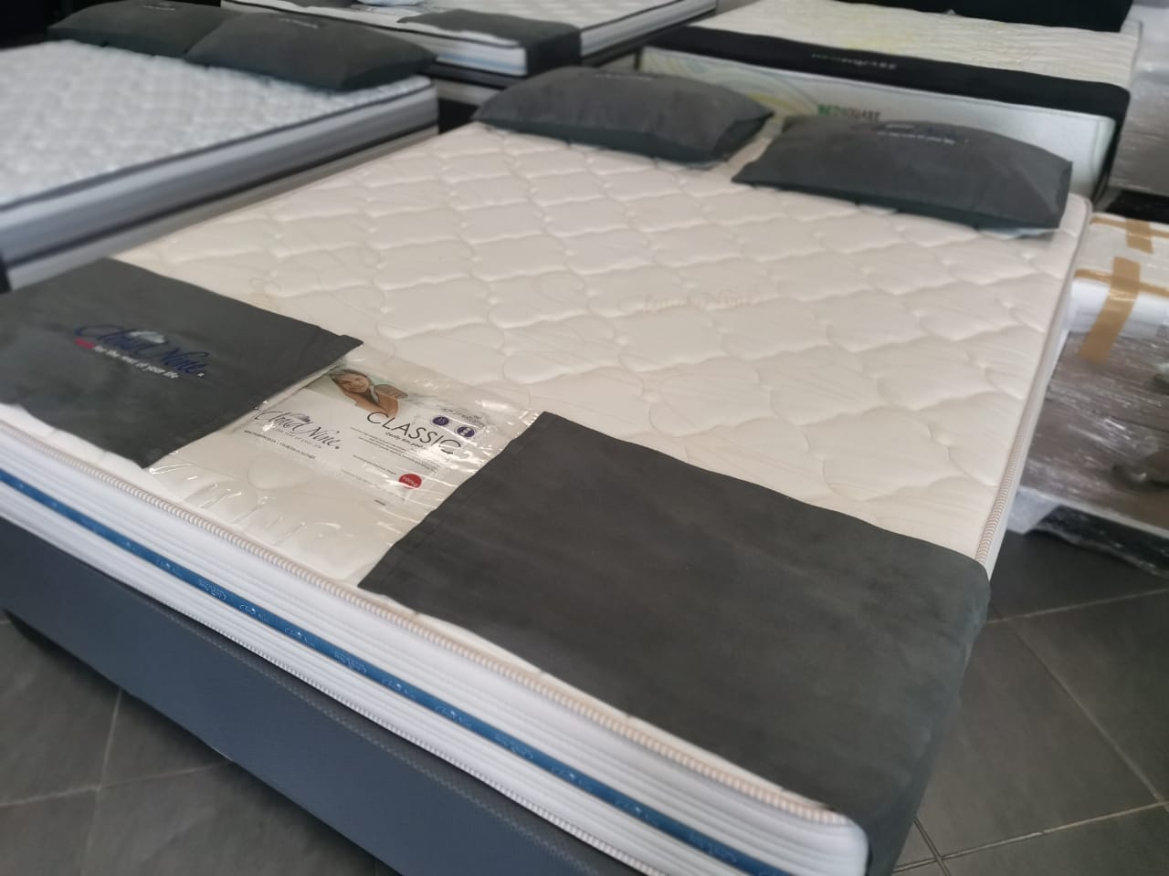 Cloud Nine Classic Bed Sets Bed Square