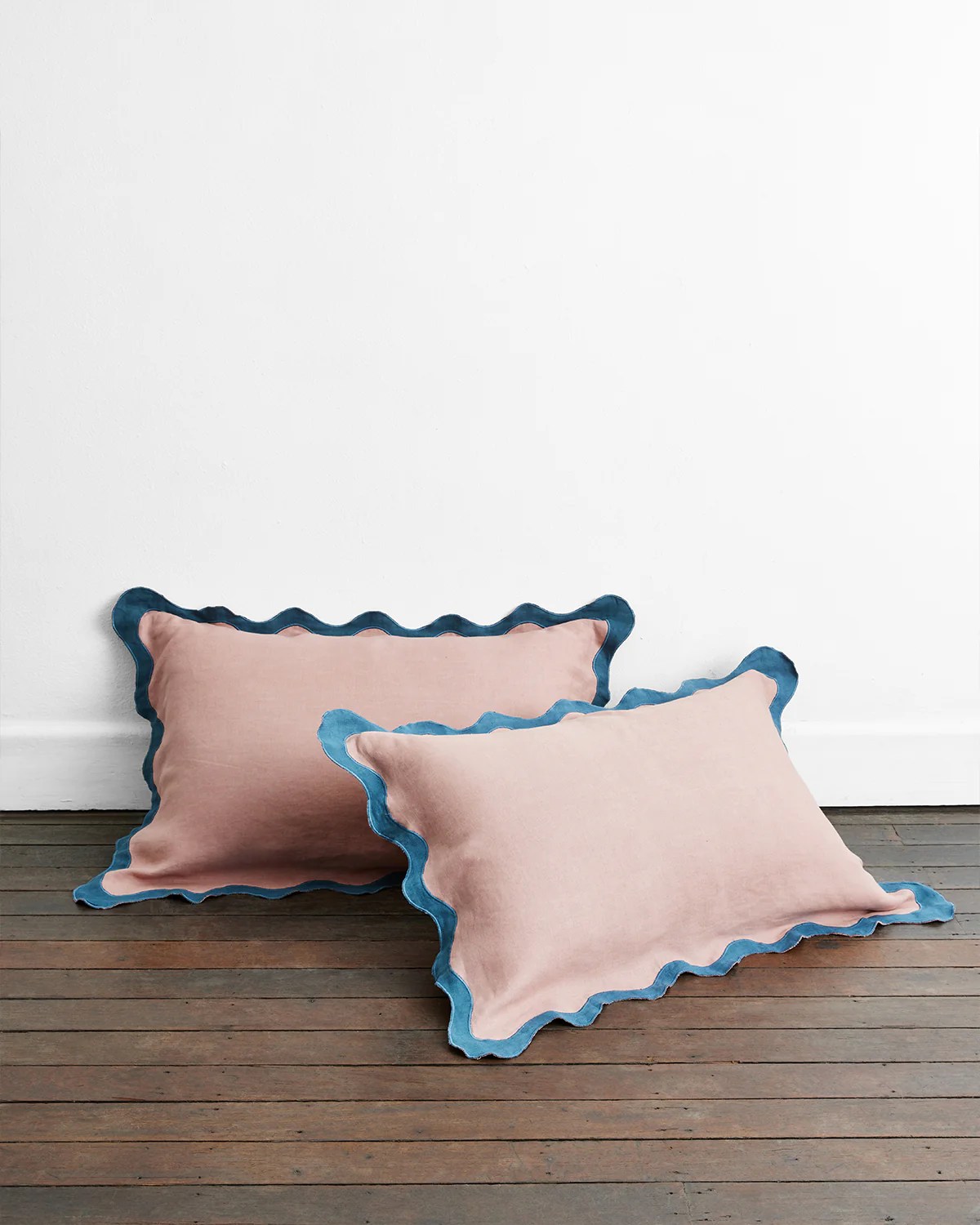 Lavender & Petrol 100 French Flax Linen Scalloped Pillowcases (Set of