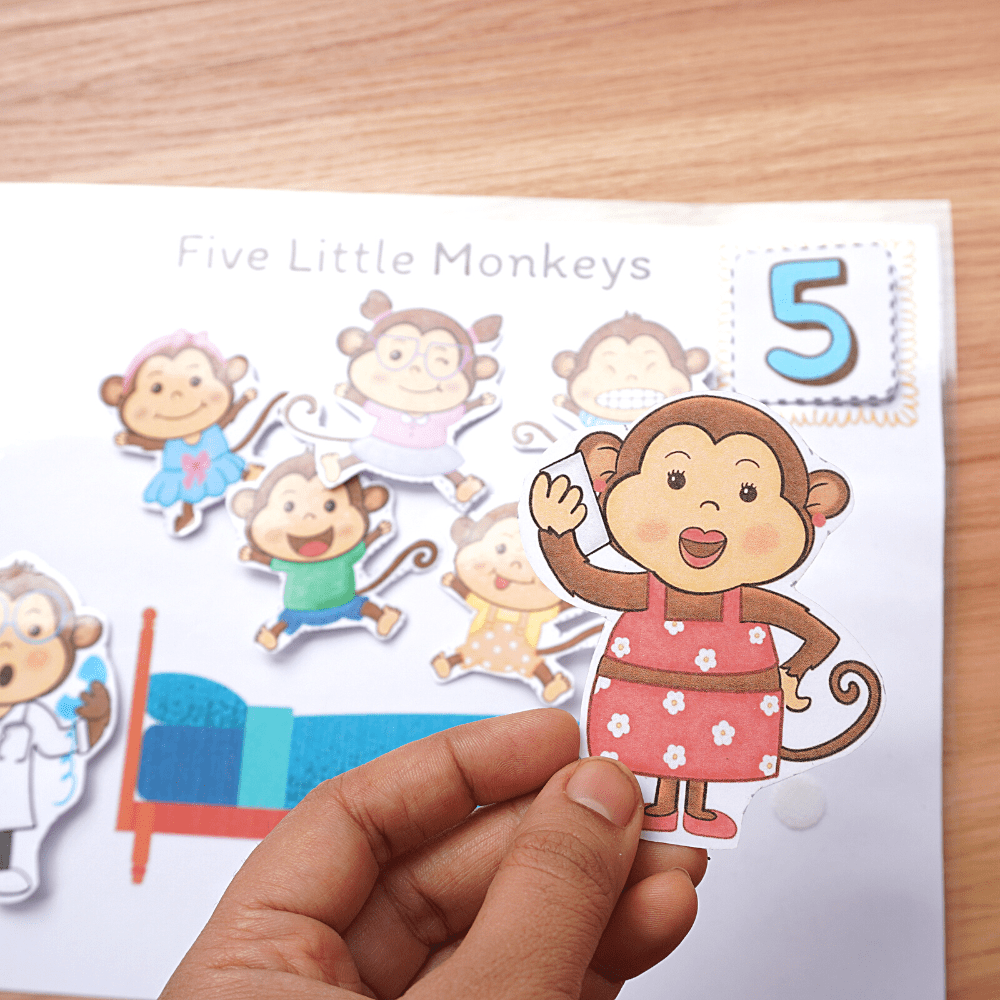 Five little monkeys- pdf - bee.a.maker