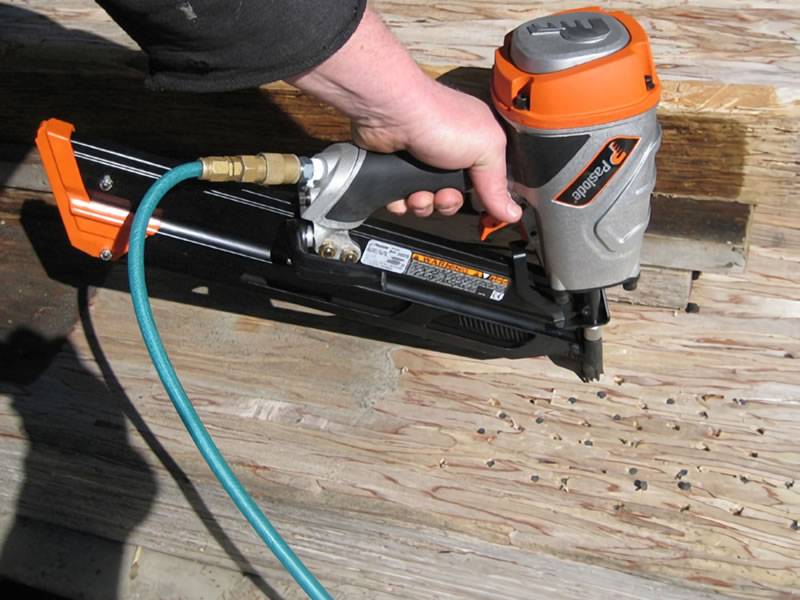 Nylon and PU Air Hoses for Air Nail Gun Uses Product Detail