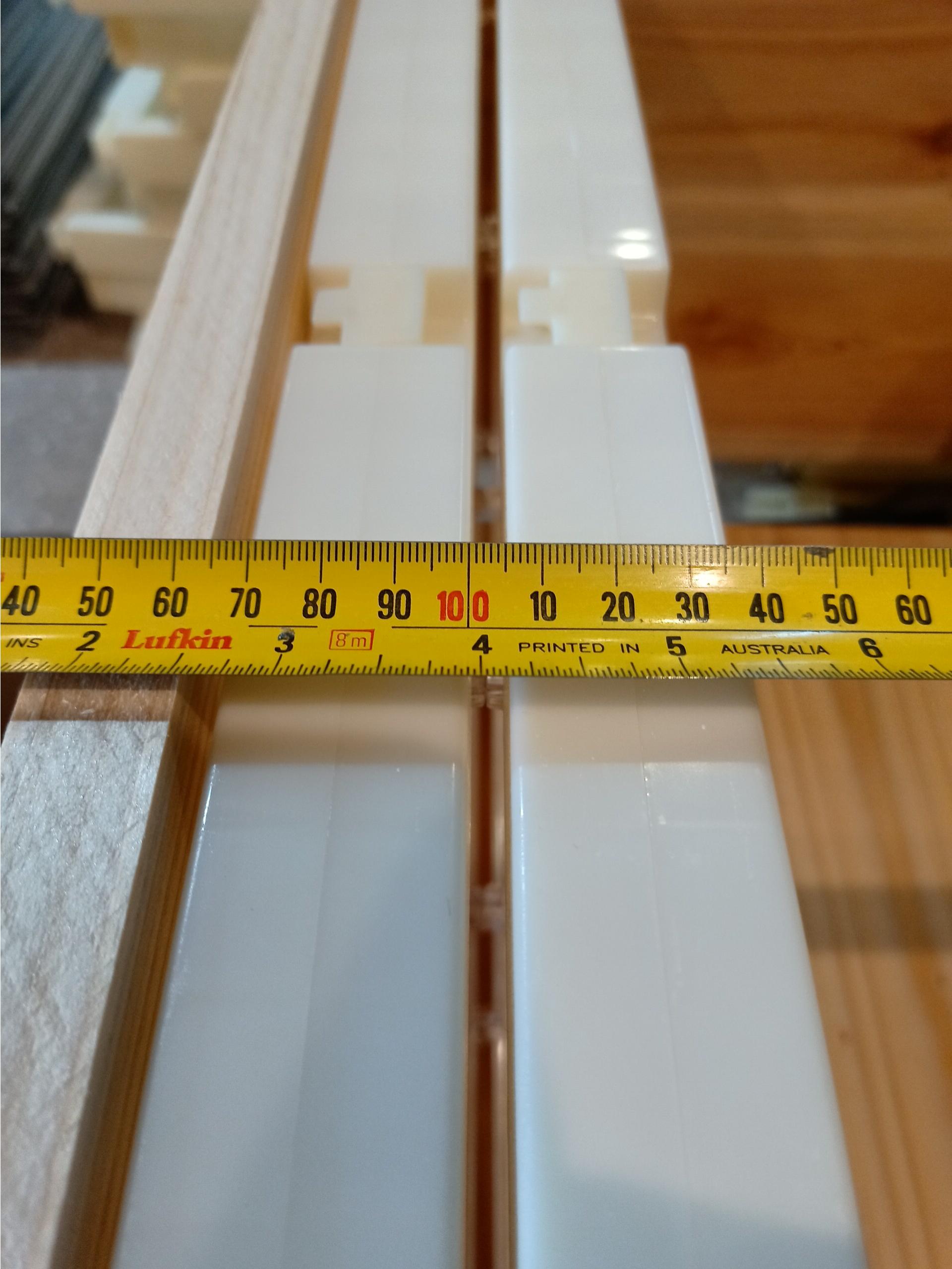 Plastic Kit (5 Frames with Cassettes) Bee Australian Pty