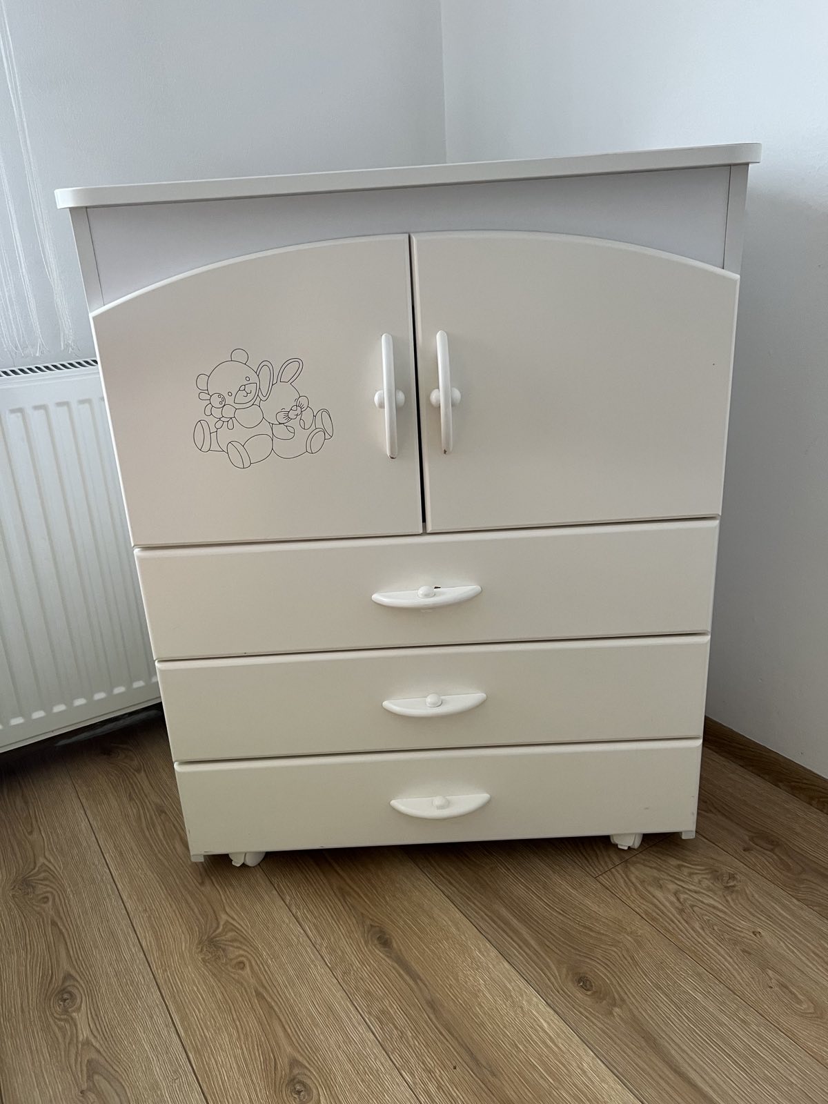 Komoda za bebe Beeboo