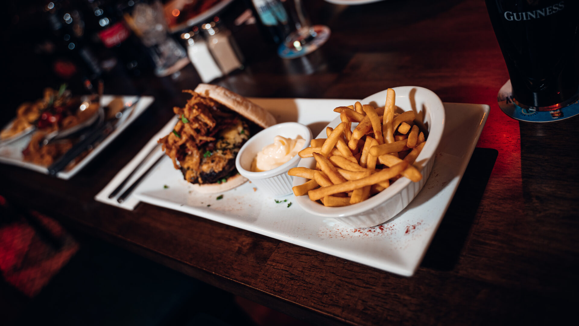 Eat & Drink Beechlawn Hotel