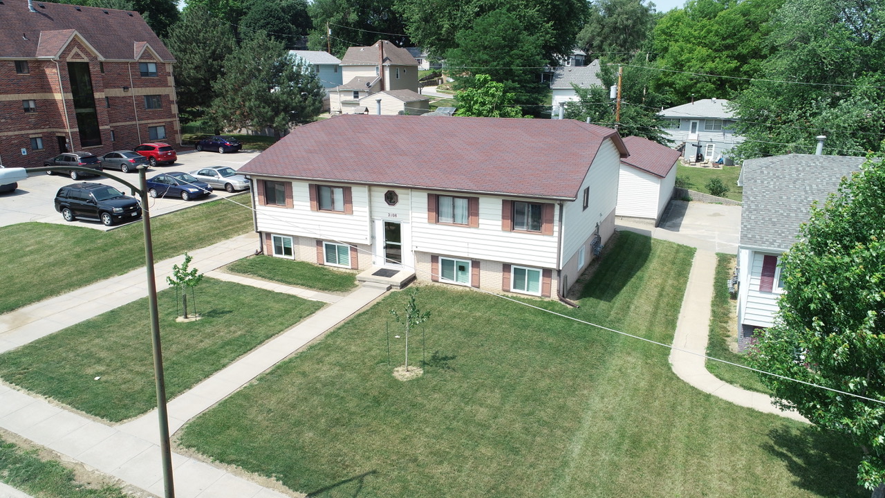 Center 45 Apartments Beehive Omaha