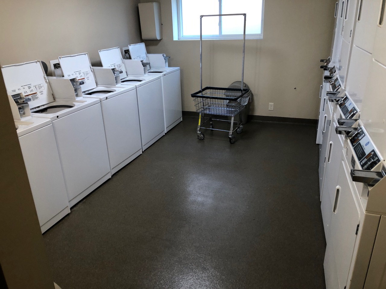 Court Apartments Beehive Omaha