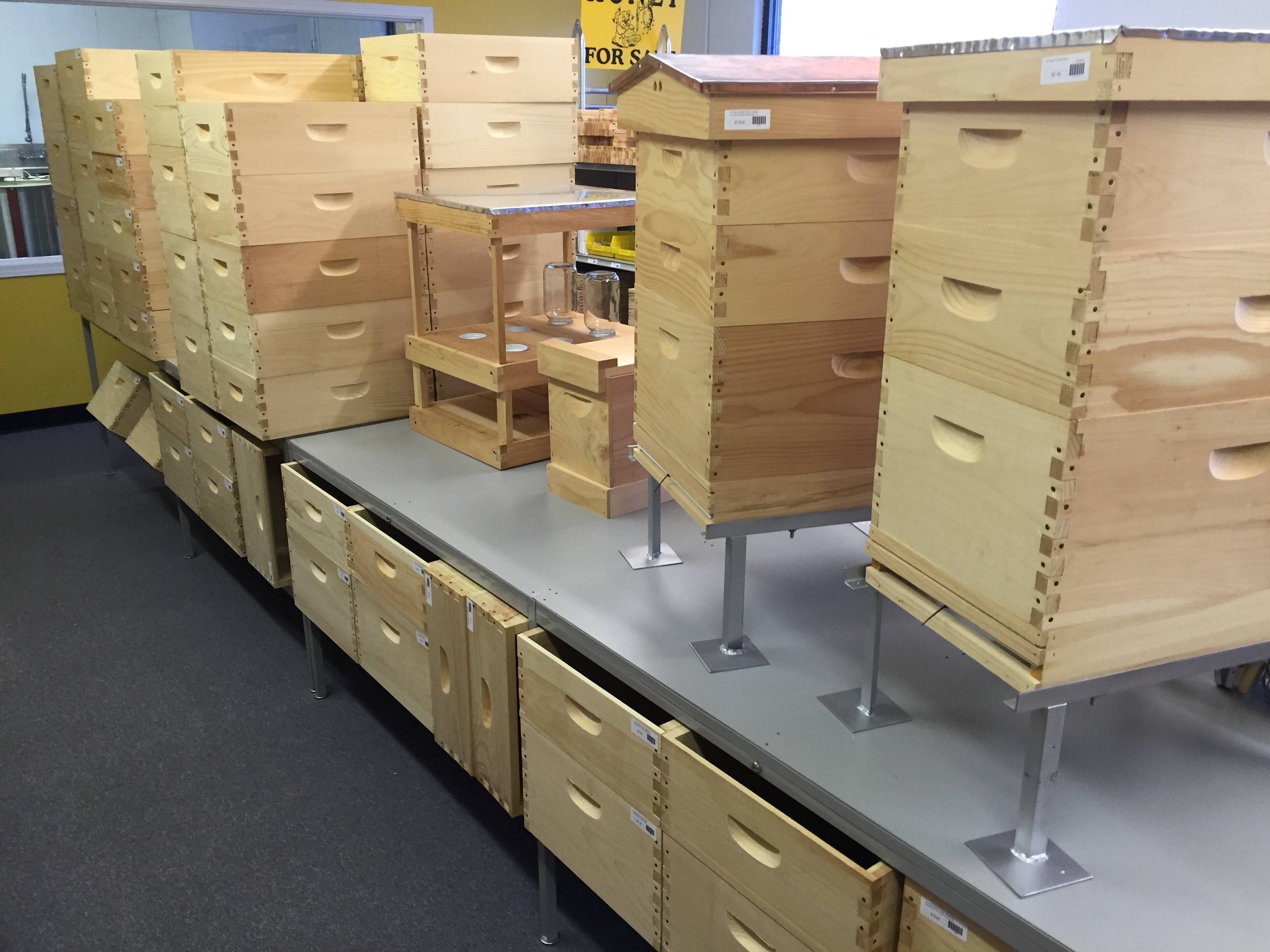 Store 2016 3 Beekeeping USA