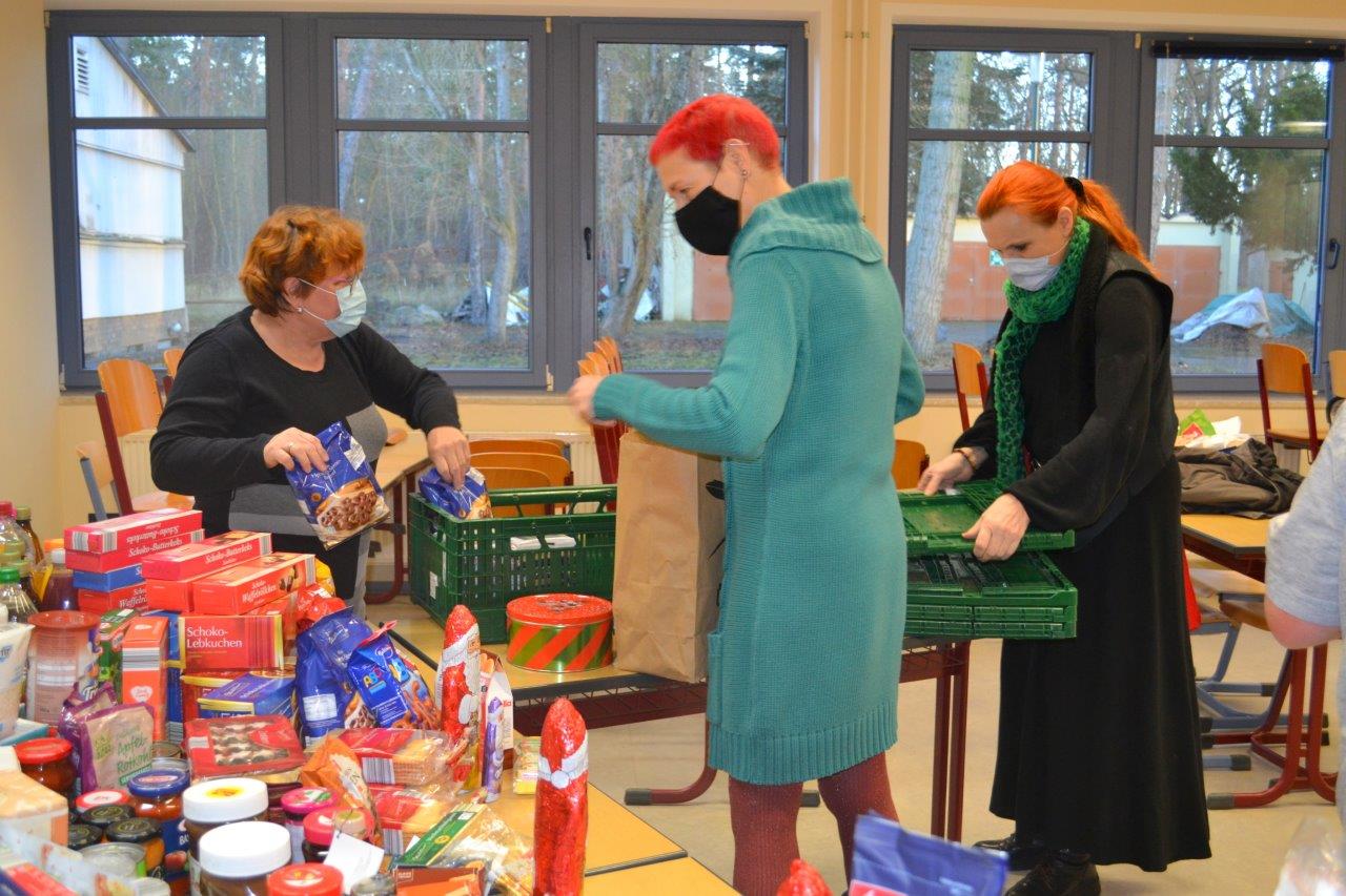 Gymnasium für ein kleines Weihnachtswunder Stadt Beelitz