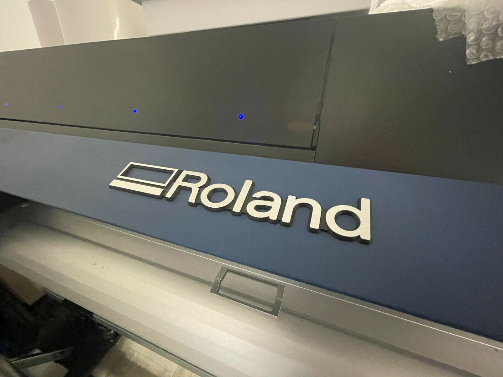 Roland VG2540 54” Printer Cutter Bee Printing Mechanical Company
