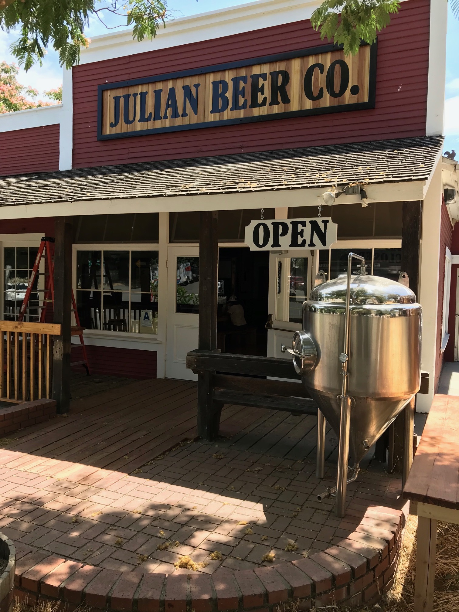 Julian Beer Co., Julian Beer Maverick