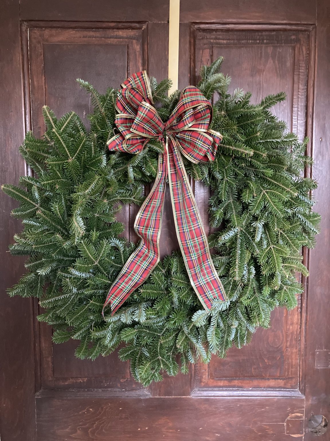 Fresh Greens Wreath Bee's Wing Farm