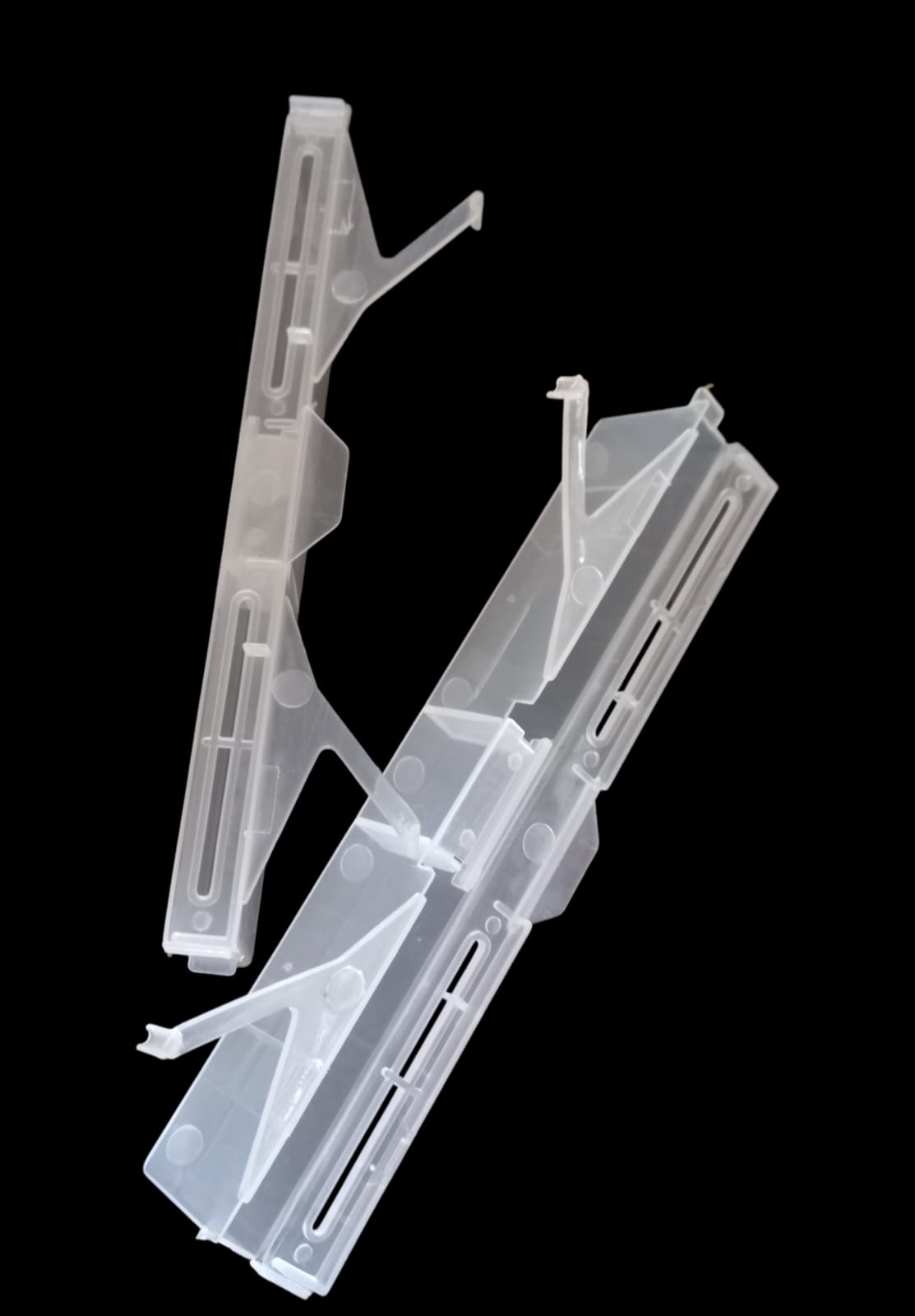 Small Beetle Trap Plastic with hooks Reusable Bee Ware