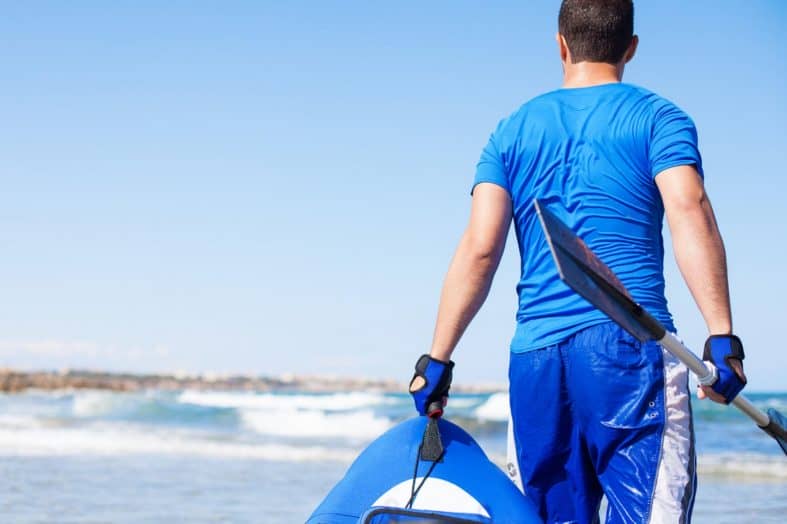 How to Paint a Kayak? In 5 Easy Steps Beezzly