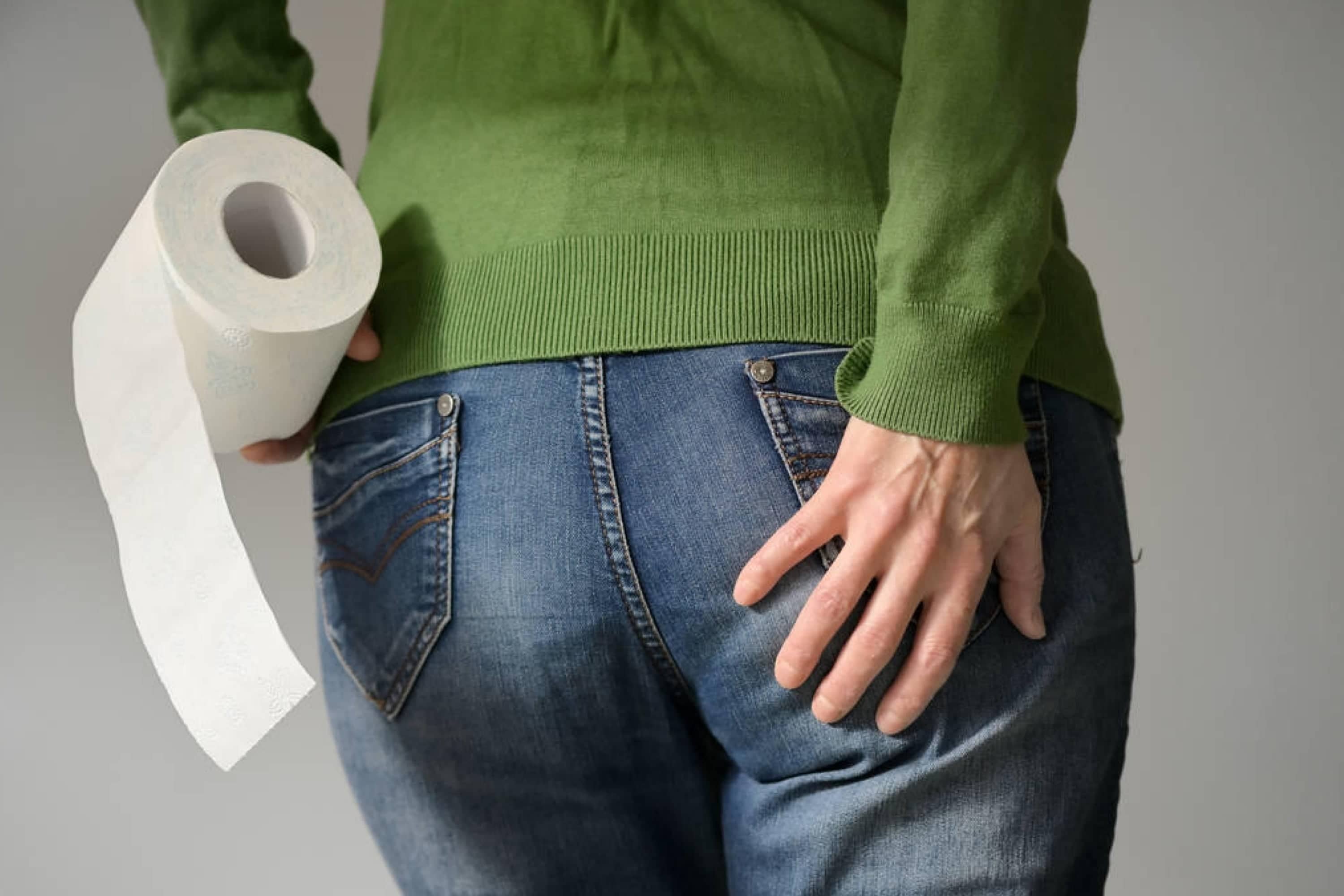 How to Dry Off After Bidet? 4 Quick Tips Beezzly