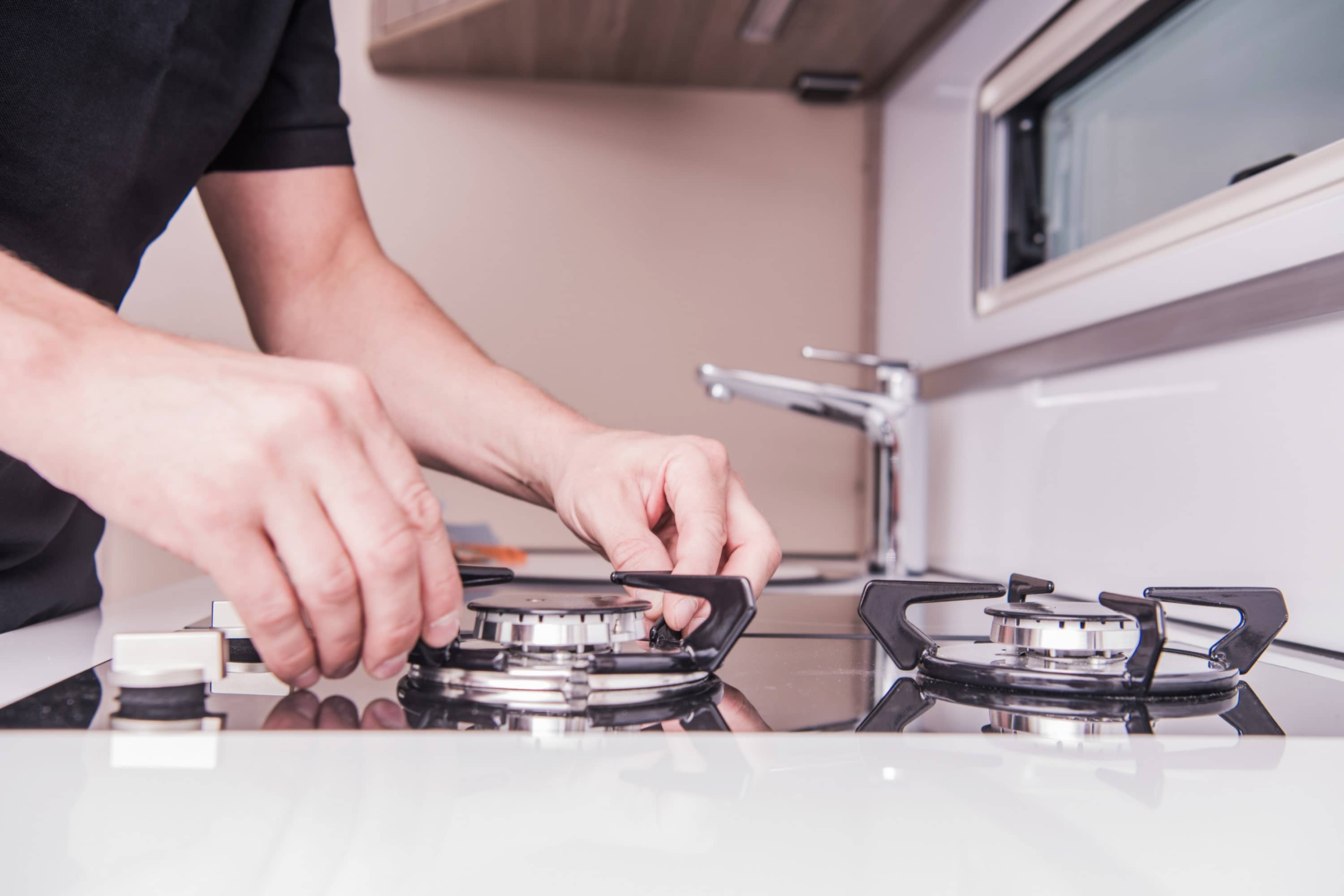 What to Do When Your Furnace Smells Like Gas When Off? Beezzly