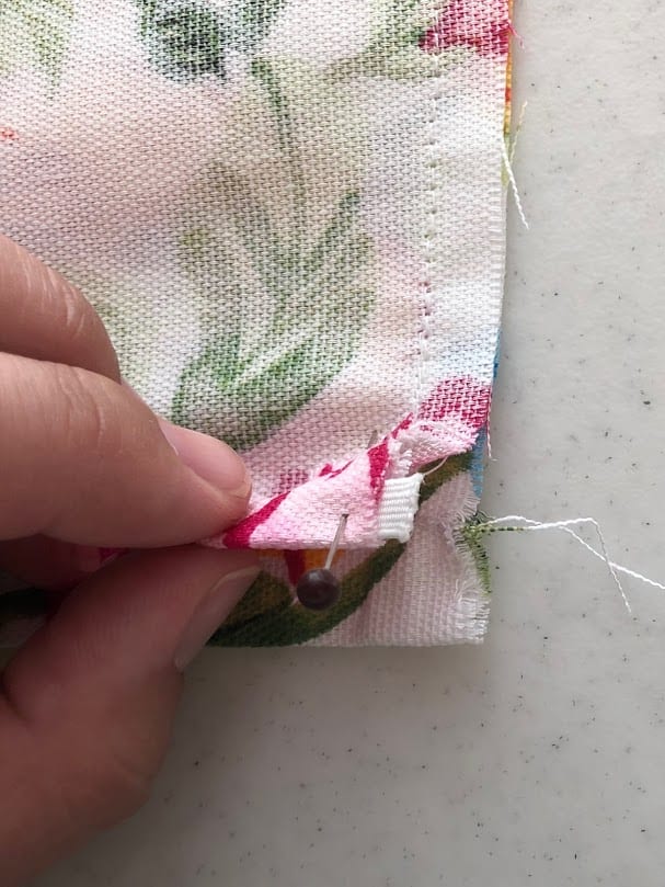 Easy to Sew Plastic Bag Dispenser Beginner Sewing Projects