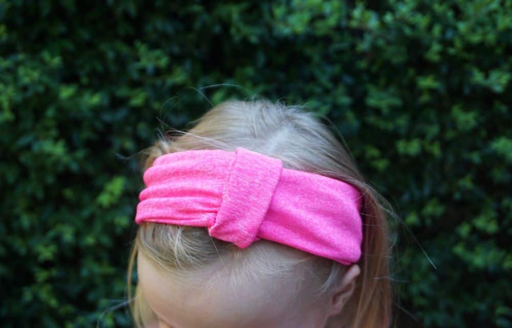 Stretchy Headband with Knot Beginner Sewing Projects