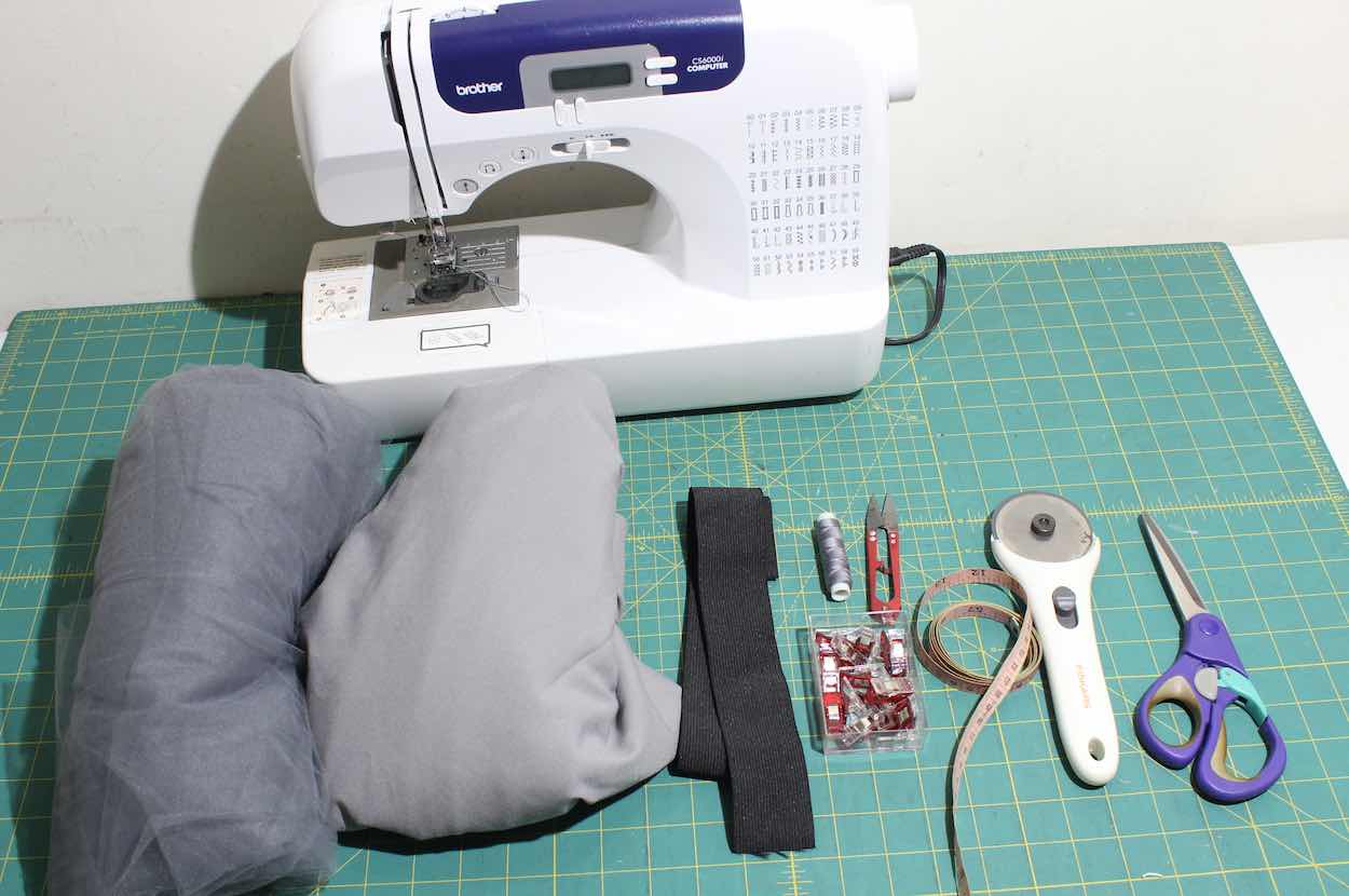 28 Easy Beginner Sewing Projects You Can Make Today! Beginner Sewing