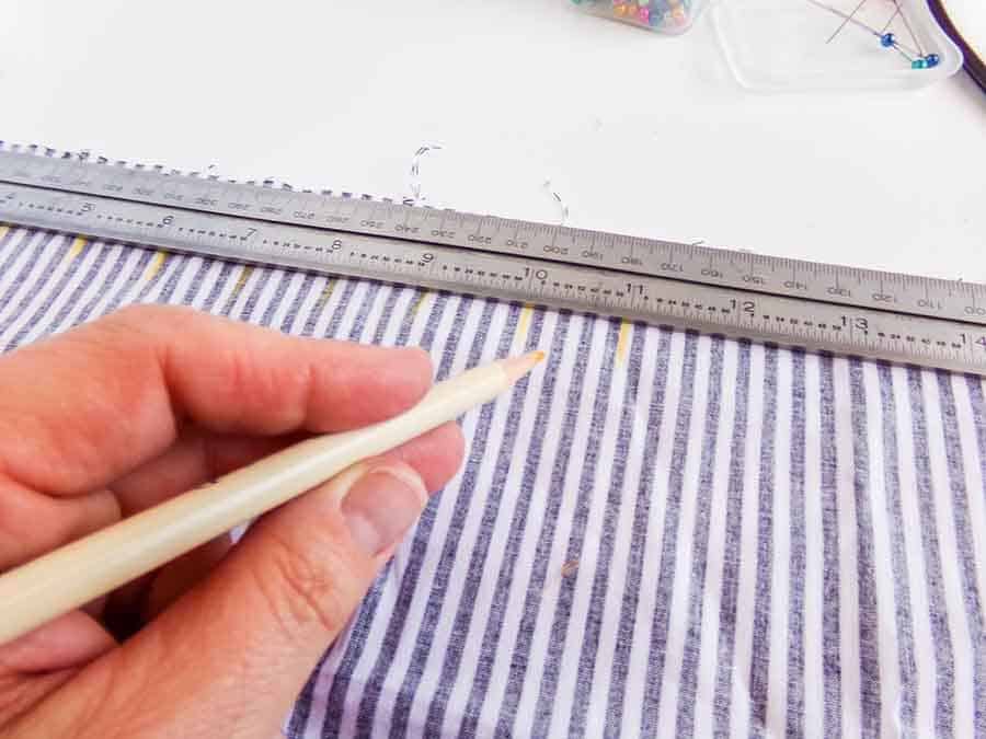 How To Sew Pleats Beginner Sewing Projects